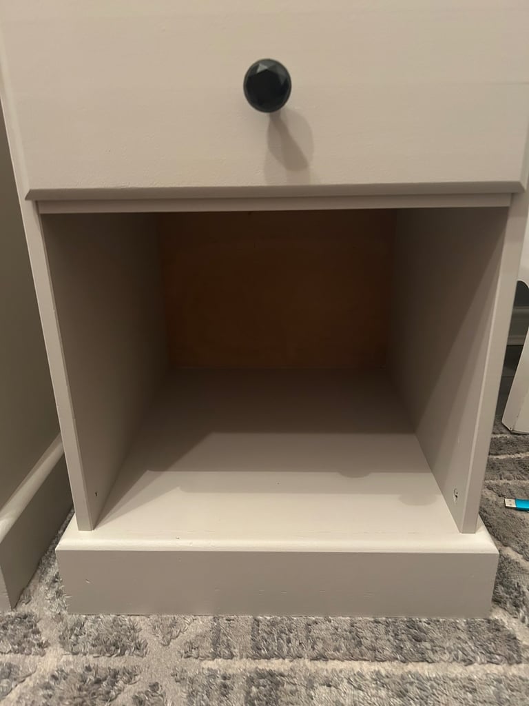 Pine bedside drawers x w 