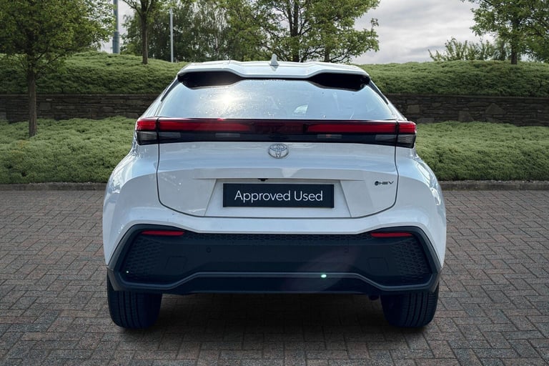 2025 Toyota C-HR 2.0 PHEV Design 5dr CVT SUV Hybrid Automatic