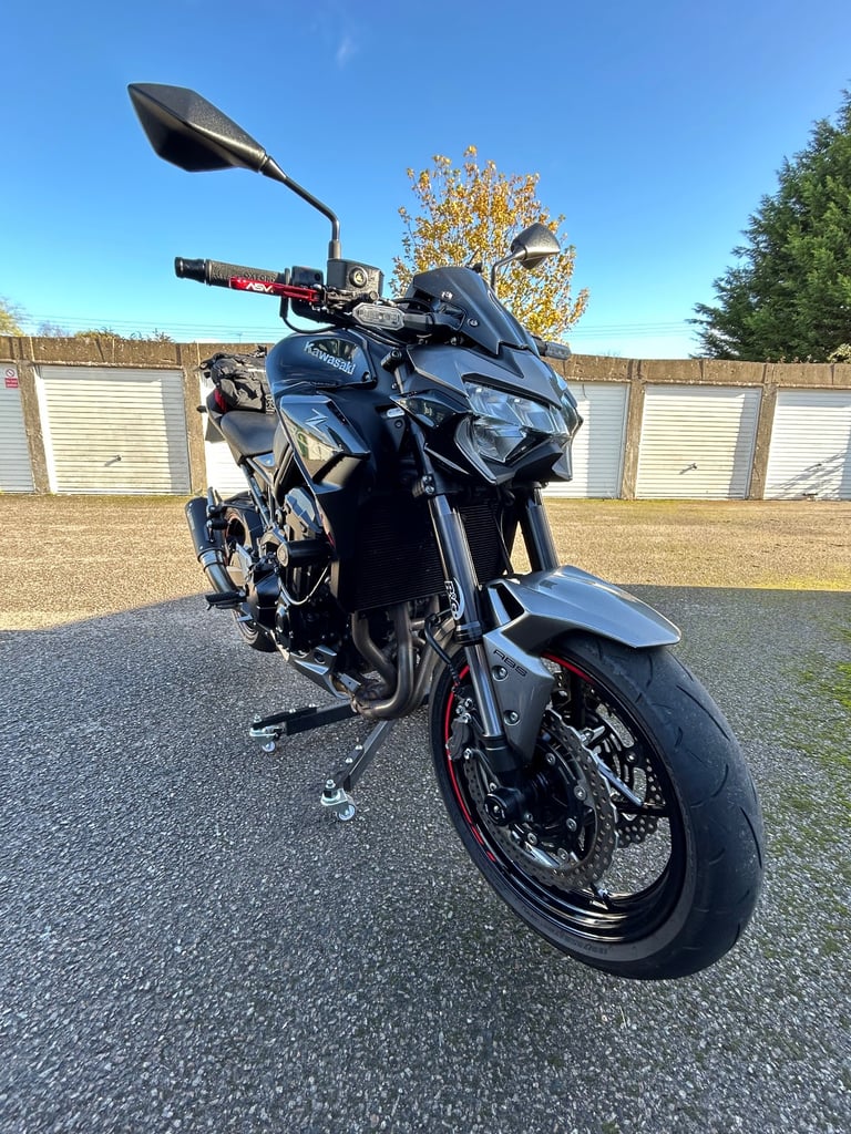 Kawasaki, Z, 2023, 948 (cc)