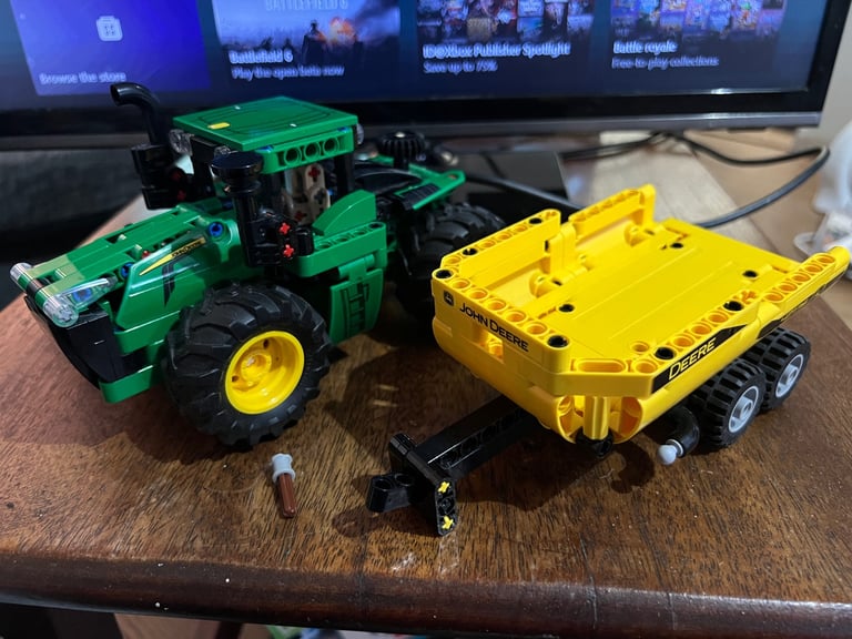 Lego John Deere tractor 