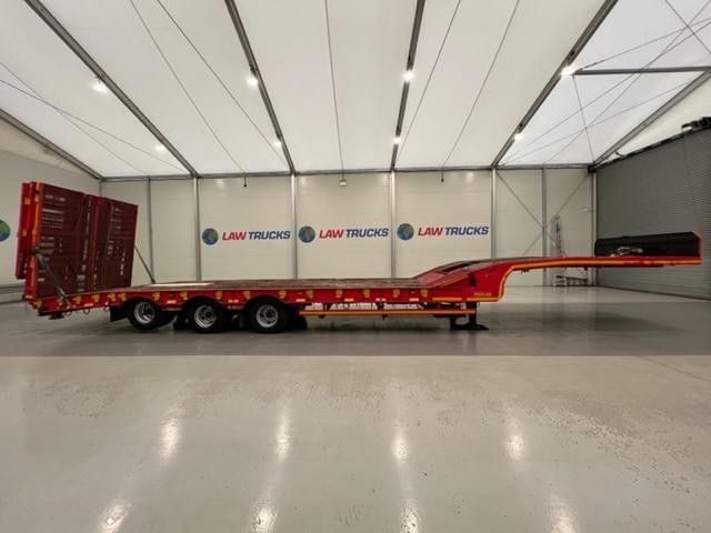 Montracon Tri Axle Stepframe Lowloader