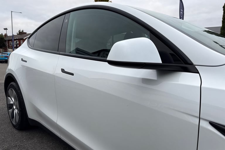 2022 Tesla Model Y Long Range AWD 5dr Auto MPV ELECTRIC Automatic
