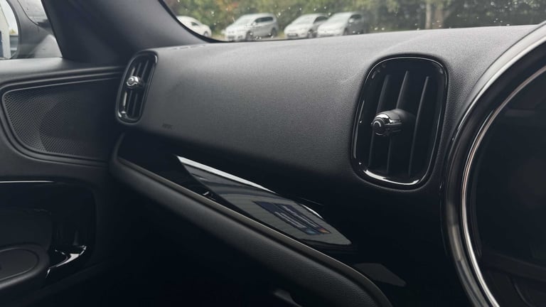 2019 MINI Countryman 1.5 Cooper S E Sport ALL4 PHEV 5dr Auto HATCHBACK PETROL/ELECTRIC Automatic