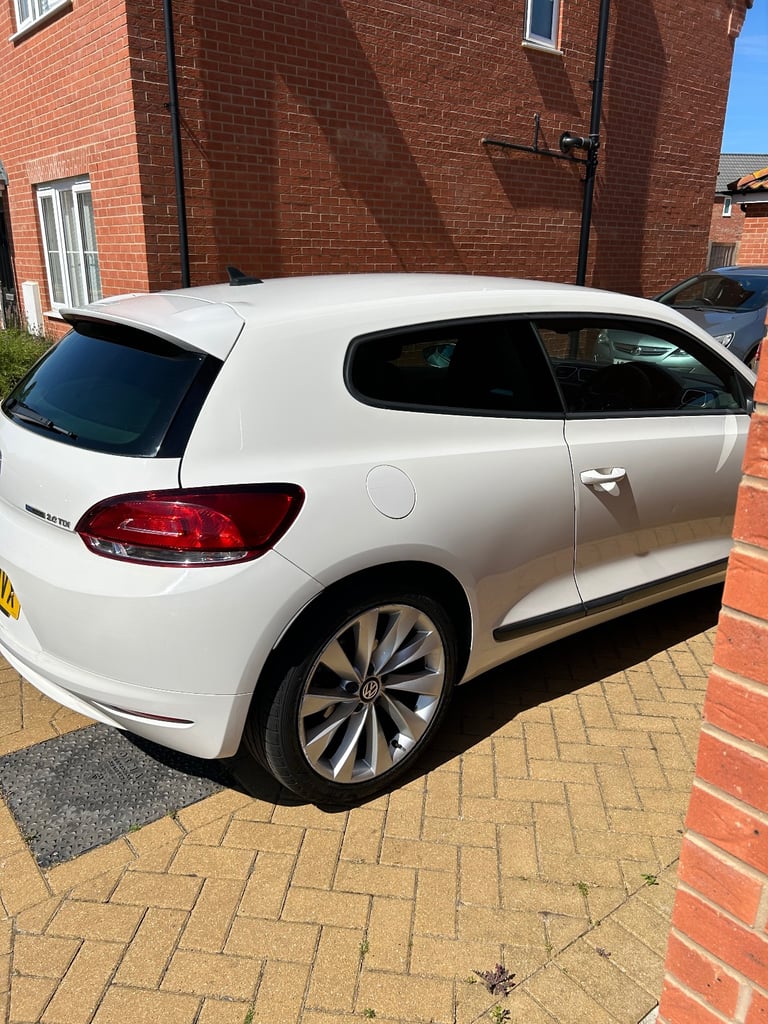 Volkswagen Scirocco GT (2012) 