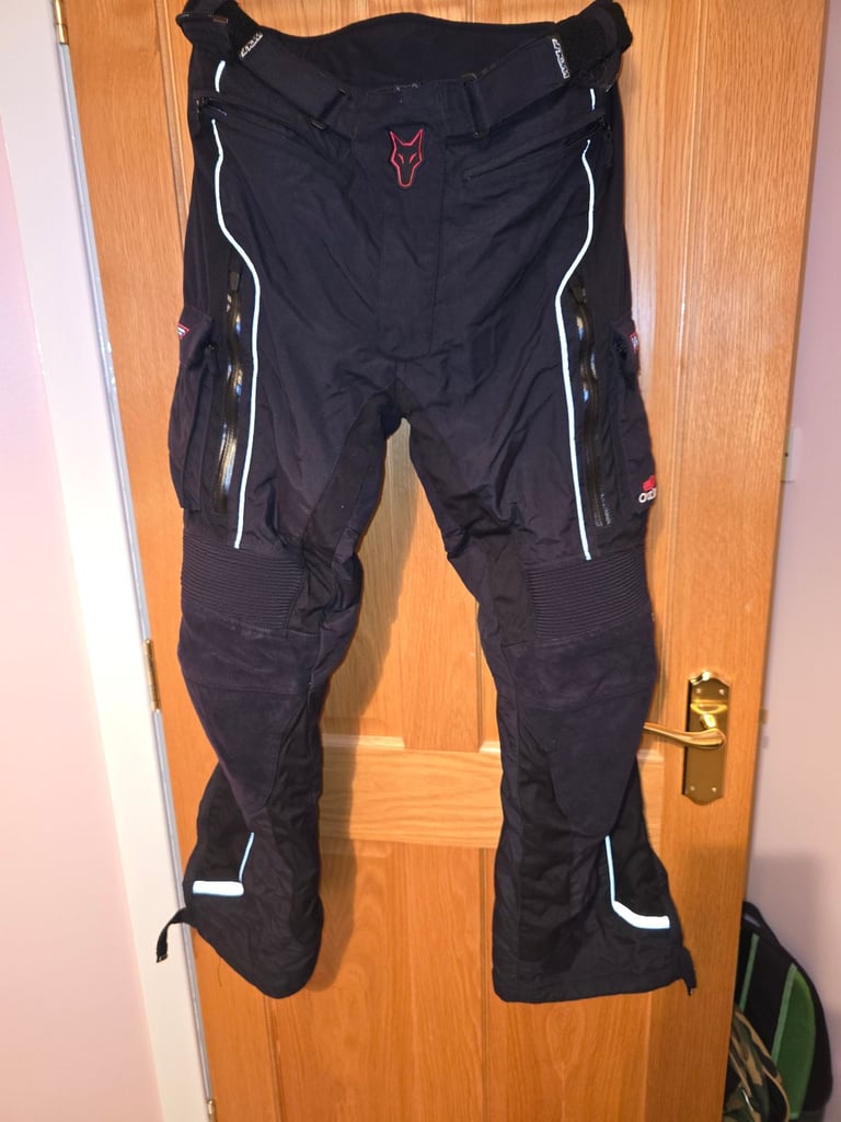 Wolf Outlast trousers