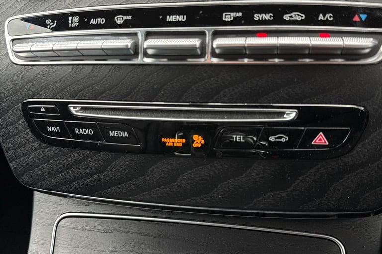 2017 Mercedes-Benz C Class C220d AMG Line 4dr SALOON DIESEL Manual