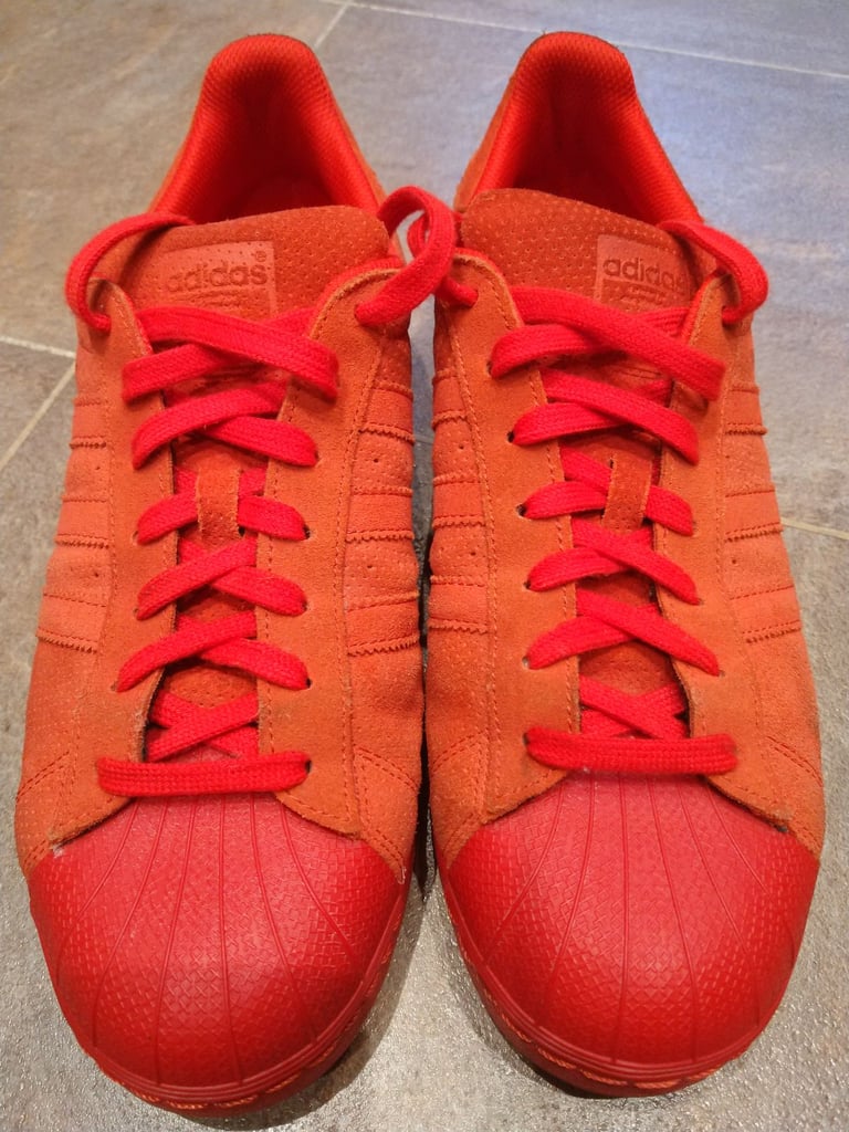 image for Men's Adidas Superstar trainers size UK 10