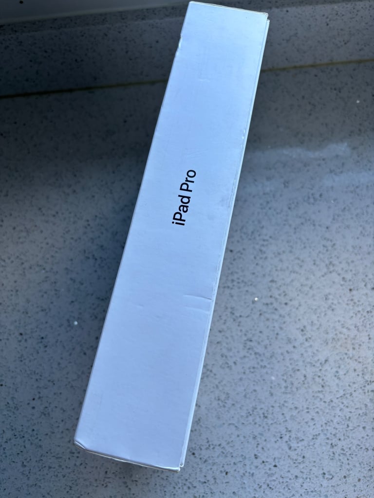Apple iPad Pro 2nd gen 12.9” 64gb 