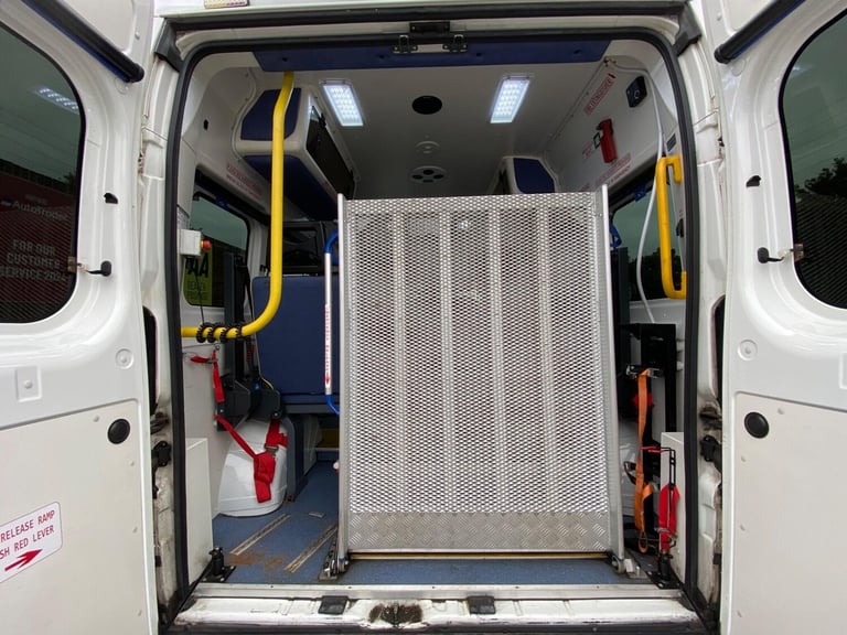 2016 Peugeot Boxer 2.2 HDi 435 L3 H2 Euro 5 5dr PANEL VAN Diesel Manual