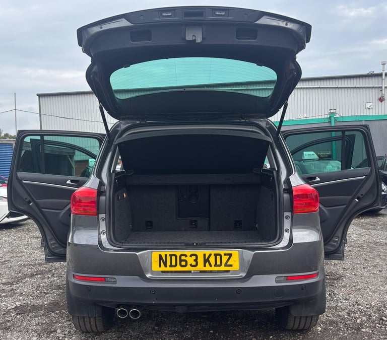 2013 Volkswagen Tiguan 2.0 TDI BlueMotion Tech Match DSG 4WD Euro 5 (s/s) 5dr ESTATE Diesel Autom...