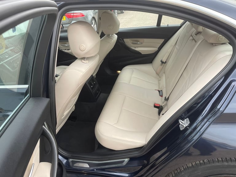 2015 BMW 3 Series 320d Luxury 4dr Step Auto [Business Media] SALOON Diesel Automatic