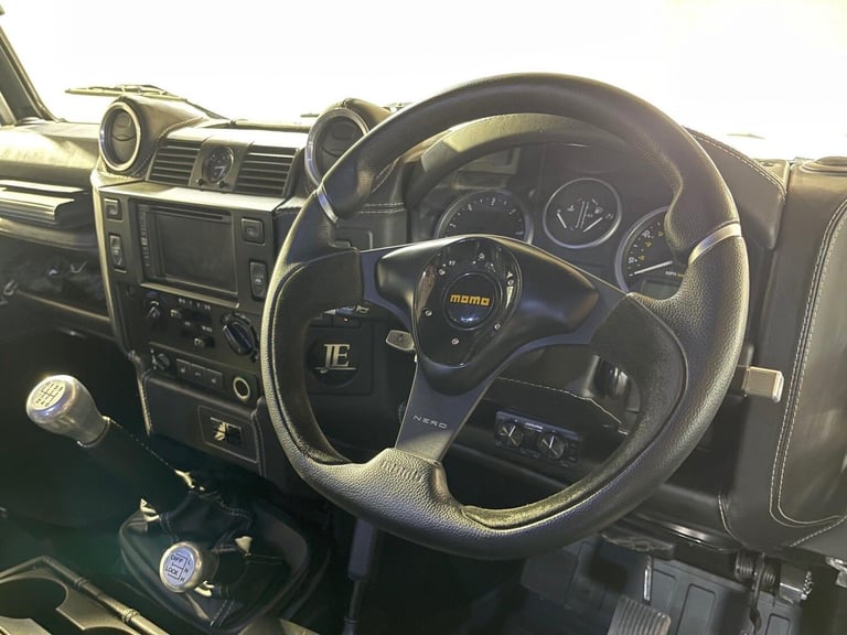 2009 Land Rover Defender XS Station Wagon TDCi ESTATE DIESEL Manual