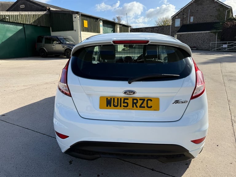 2015 Ford Fiesta 1.5 TDCi Sport Van CAR DERIVED VAN DIESEL Manual