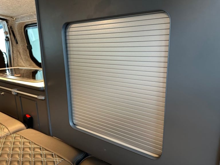 2015 Renault Trafic 1.6 dCi 27 Business camper conversion, 6 seats 5dr Diesel Manual SWB Standa C...