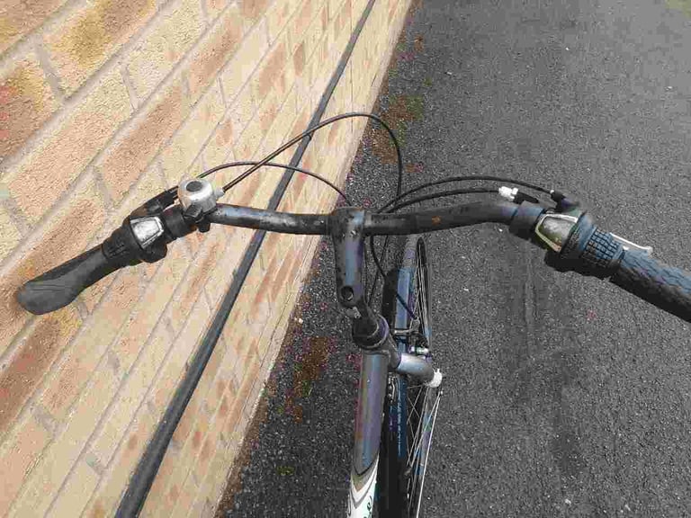 Oxford Discount Bicycles: Buy it, ride it, sell it back to us if you wish!