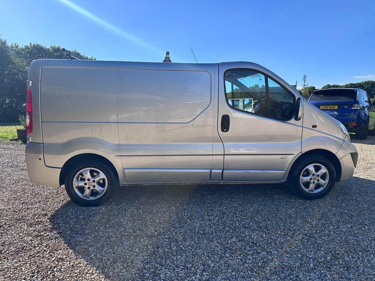 2013 Vauxhall Vivaro 2.0 CDTi Sportive FWD L1 4dr PANEL VAN Diesel Manual
