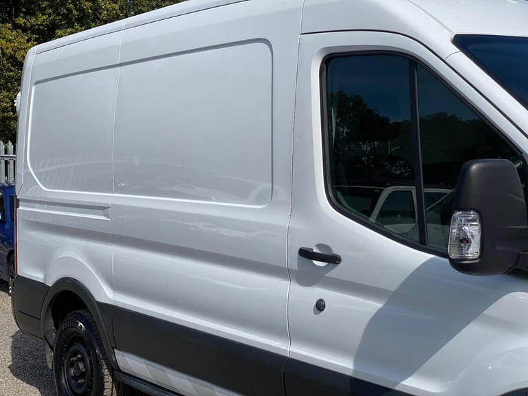 2017 Ford Transit 2.0 350 EcoBlue RWD L2 H2 Euro 6 5dr PANEL VAN Diesel Manual