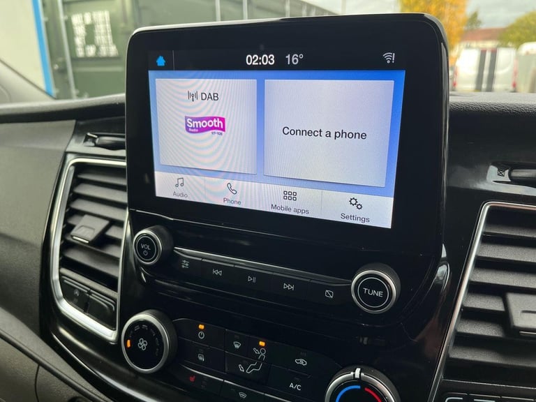 2022 Ford Transit Custom Double Cab in Van Limited 2.0L 170PS AUTO Frozen White