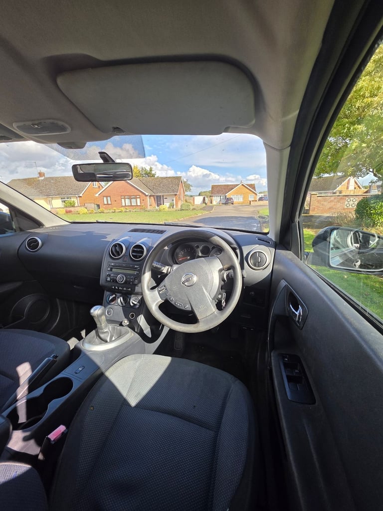 Nissan, QASHQAI, Hatchback, 2009, Manual, 1598 (cc), 5 doors