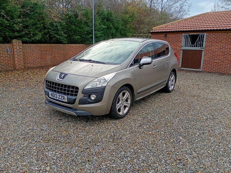 Peugeot, 3008, Hatchback, 2013, Manual, 1598 (cc), 5 doors