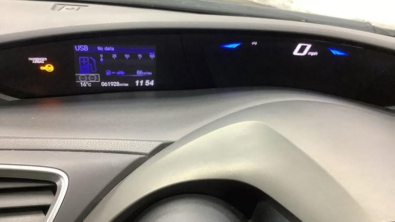 HONDA CIVIC 1.8 i-VTEC SE Plus Auto Euro 5 5dr 2015