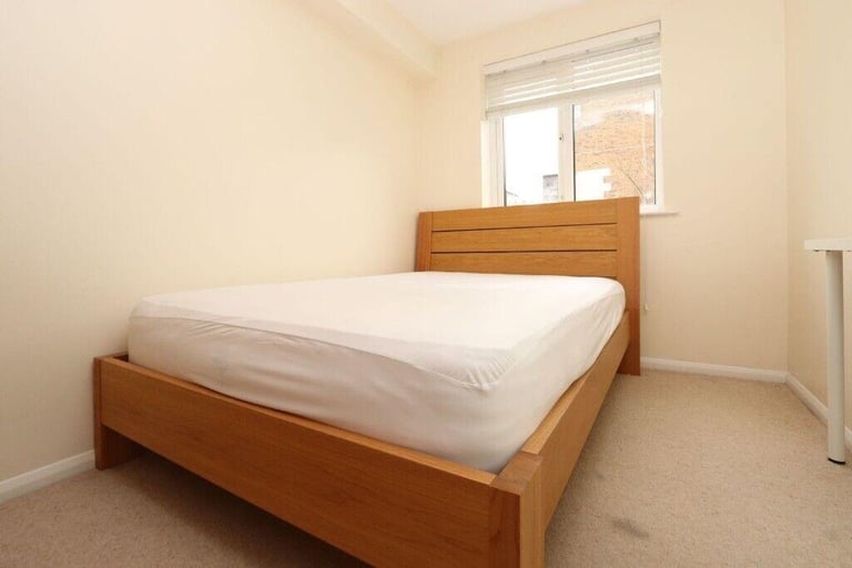 Canary Wharf Double Room Available Now 0 Deposit Acailable