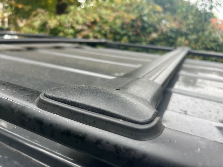 VW T5 & T6 LWB BLACK AERO 4 BAR ROOF RACK SET FOR LWB TRANSPORTER SHUTTLE ETC