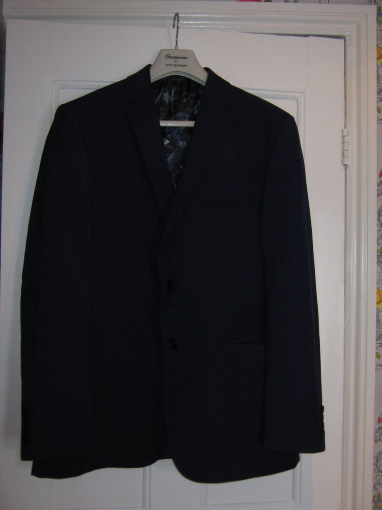 image for Men's blue 3 piece suit 
