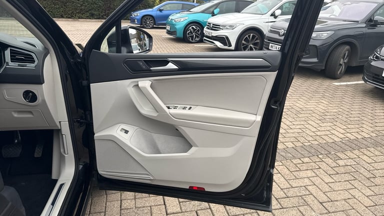 2022 Volkswagen Tiguan 1.5 TSI 150 Elegance 5dr DSG ESTATE PETROL Automatic