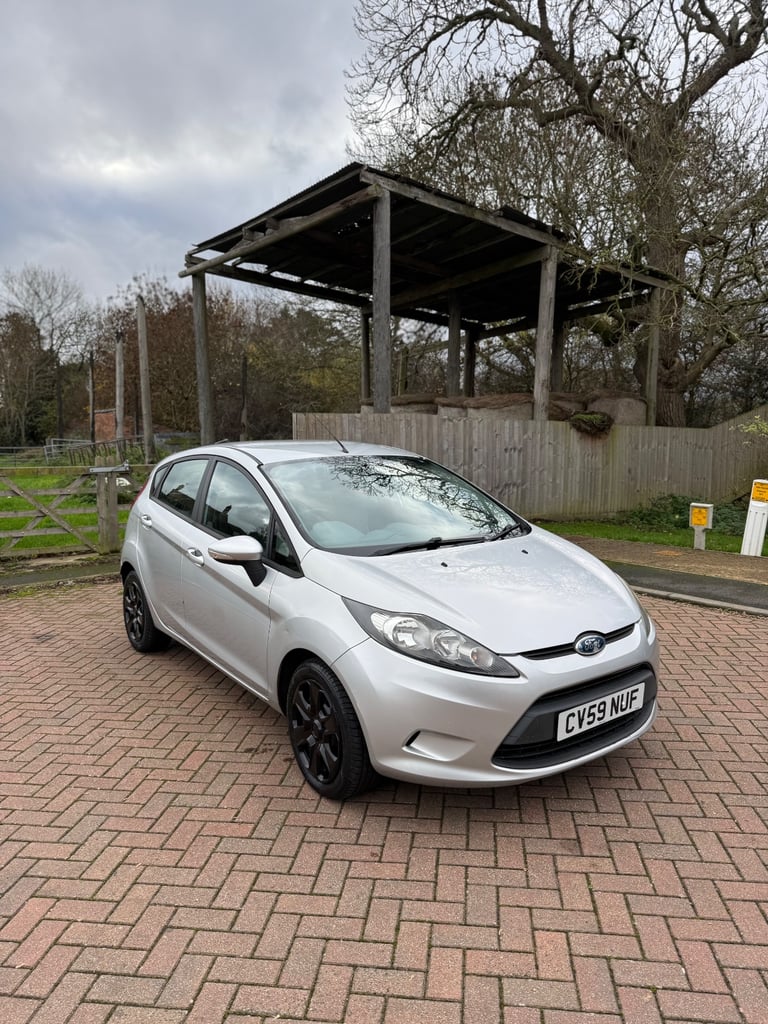 Ford, FIESTA, Hatchback, 2009, Manual, 1242 (cc), 5 doors