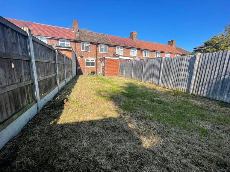 Three Bed House in front of Lidil in Barking