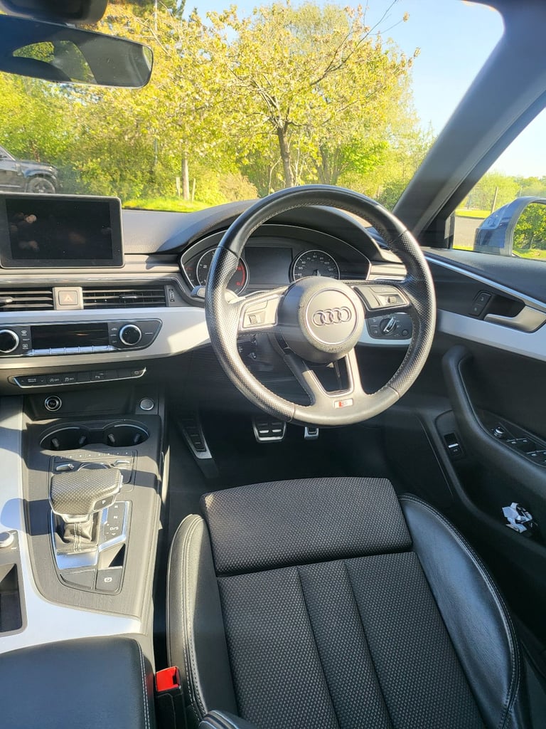 Audi, A4, Saloon, 2017, Semi-Auto, 1968 (cc), 4 doors