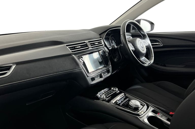 2021 71 MG MG 5 52.5KWH EXCITE ESTATE 5DR ELECTRIC AUTO (156 PS) REAR PARKING CA