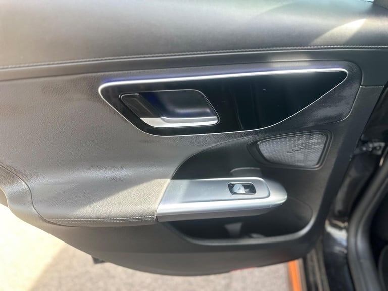 2022 Mercedes-Benz C Class 2.0 C220dh MHEV AMG Line G-Tronic+ Euro 6 (s/s) 4dr SALOON Diesel/Elec...