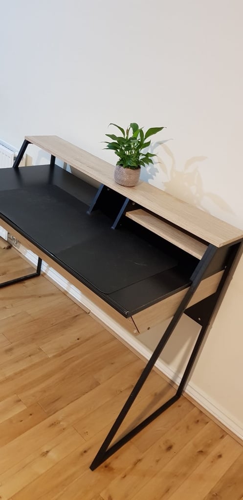 Home office computer work desk