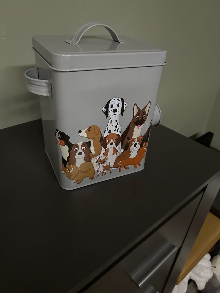 2 X Dog Food Tins