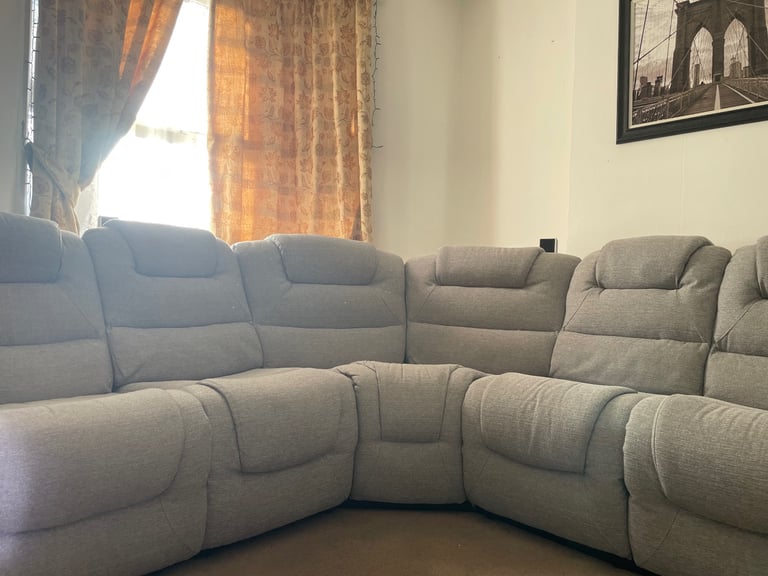 Vancouver Large Light Grey Fabric Recliner Corner Sofa Corner Sofa Recliner – Grey Fabric