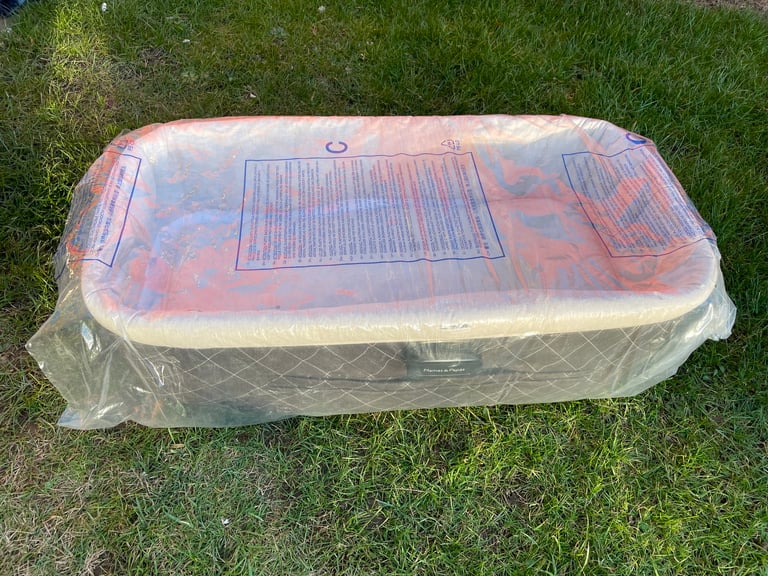 Mamas & Papas Zoom Black/Charcoal Travel system. 3 in 1!!