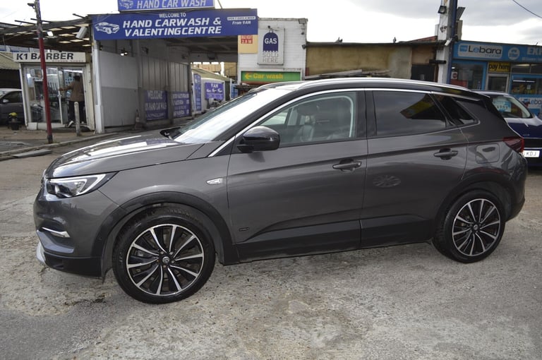 2020 Vauxhall Grandland X 1.6 Hybrid4 300 Business Ed Nav Premium 5dr Auto LEATHER INT PHEV HATCH...
