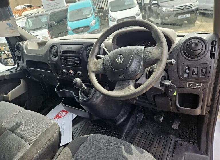 2017 Renault Master MM35 BUSINESS PLUS ENERGY DCI CRC Van/side windows Diesel Manual