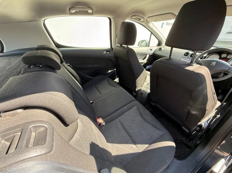 Peugeot, 308, Hatchback, 2012, Manual, 1560 (cc), 5 doors