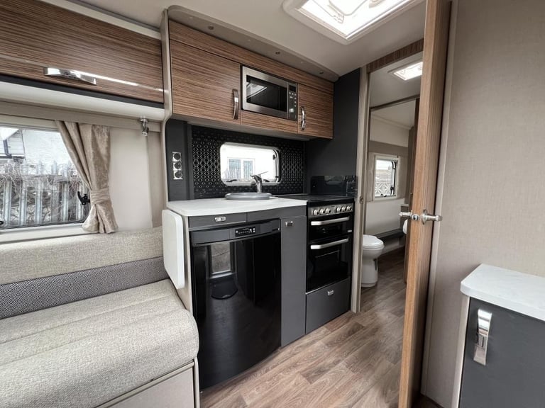2019 SWIFT Eccles 560 
