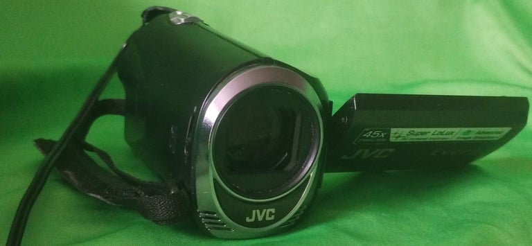 image for JVC Everio GZ-MS110BEK Camcorder + 16GB SD Card, Battery, Cables, Manual & CD