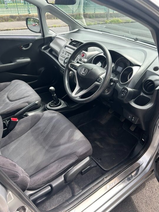2010 Honda Jazz 1.4 i-VTEC ES 5dr HATCHBACK Petrol Manual