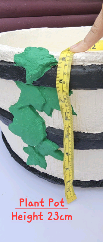 Large Plant Pot Heavy Duty Circular shape.