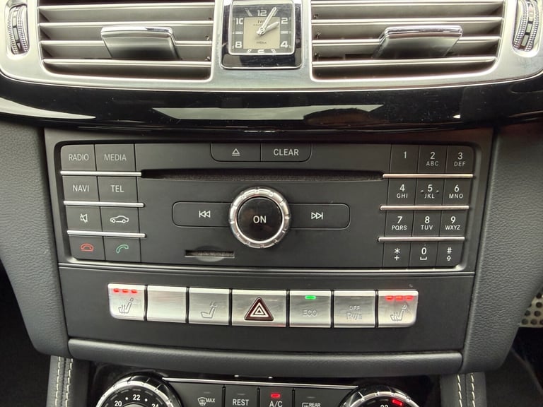 2017 17 MERCEDES BENZ CLS63 S AMG 5.5 V8 BI-TURBO 585 BHP SHOOTING BRAKE WHITE