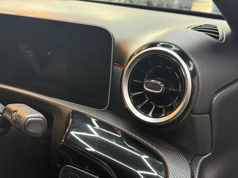 2019 Mercedes-Benz A-Class 1.5 A180d AMG Line (Executive) 7G-DCT Euro 6 (s/s) 5dr HATCHBACK Diese...