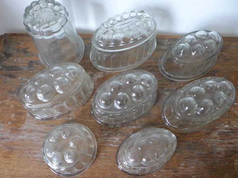 Collectable Kitchenalia: 8 Vintage Antique Glass Jelly Moulds. Blancmange Moulds.