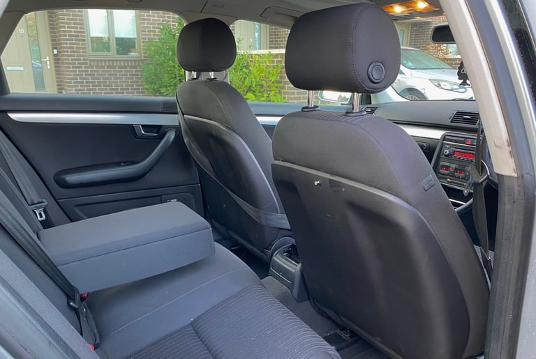 Audi, A4, Saloon, 2006, Manual, 1896 (cc), 4 doors