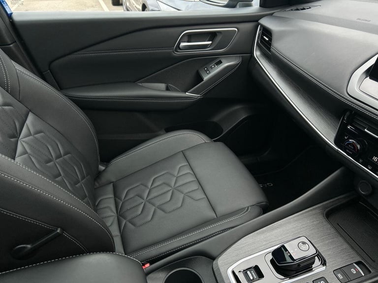 2025 Nissan Qashqai 1.5 h e-POWER Tekna SUV 5dr Petrol Hybrid Auto Euro 6 (s/s) (190 ps) SUV PETR...